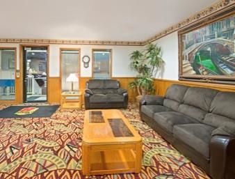 Super 8 By Wyndham Plano/Dallas Area Интериор снимка